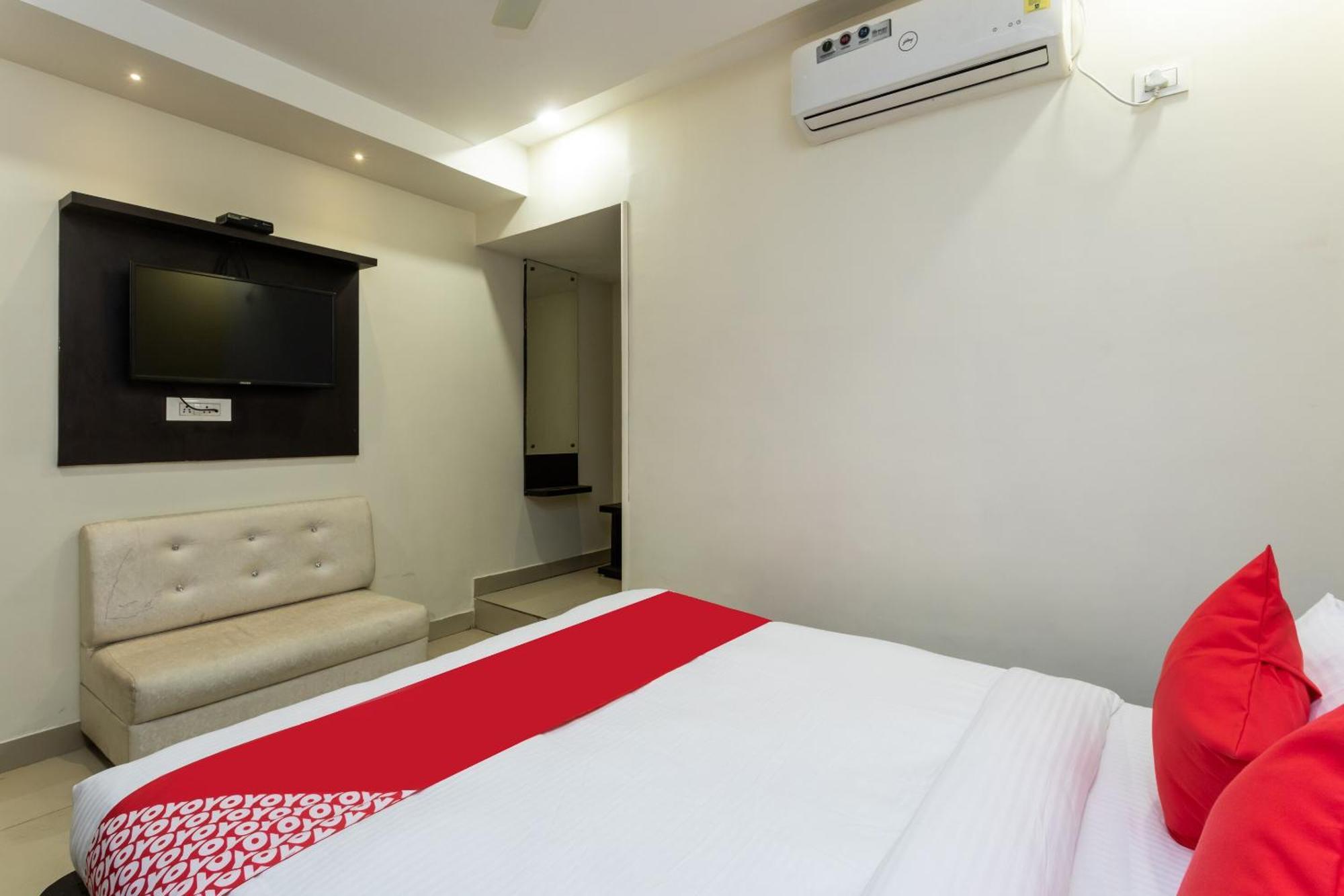 Spot On Hotel Trishla โบปาล ภายนอก รูปภาพ